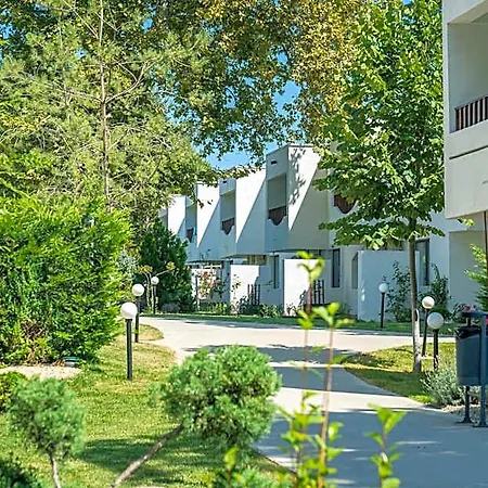 Hotel Mera Constanta