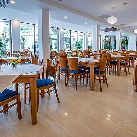 Mera Hotel Constanta